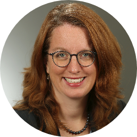Dr’in Carmen Faust-Ellsässer
