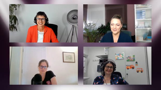 Screenshot des Live-Streamings mit den Referentinnen Dr’in Angeliki Pappa, Dr’in Alexandra Lenhard und Dr’in Nadine Rohloff und der Moderatorin Karin Lühmann